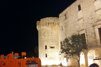 Giorgio De Chirico. Ritorno al Castello – Castello di Conversano (Bari)